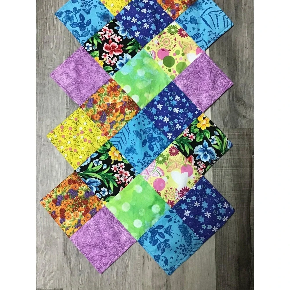 Handmade Quilted Patchwork Table Runner Floral Daisy Reversible 53x18 Farmhouse